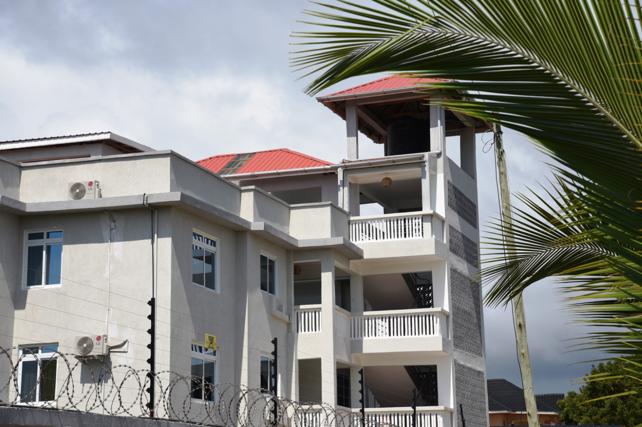 Enzi Apartments Diani